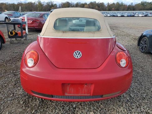 Used 2010 Volkswagen Beetle Convertible image 5