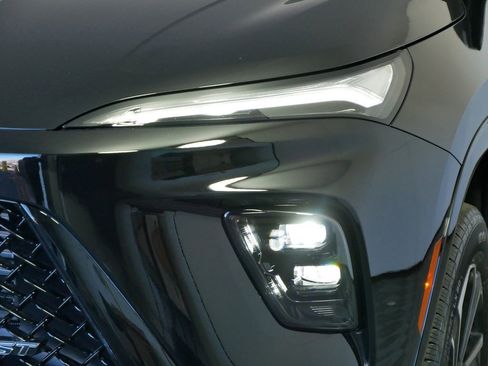 New 2026 Buick Enclave Sport Touring w/ Super Cruise Package image 9