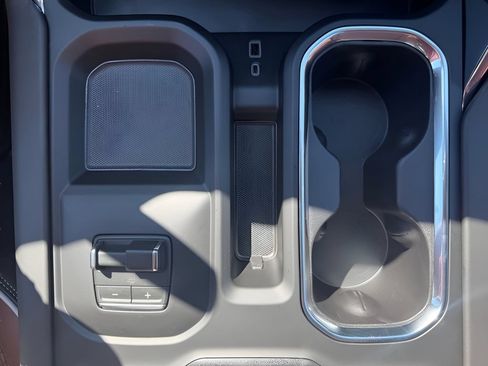 New 2026 GMC Sierra 2500 Denali Ultimate AWD/4WD image 24