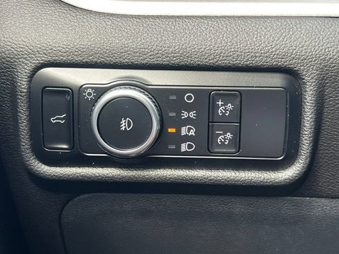 Certified 2024 Ford Explorer XLT AWD/4WD image 20