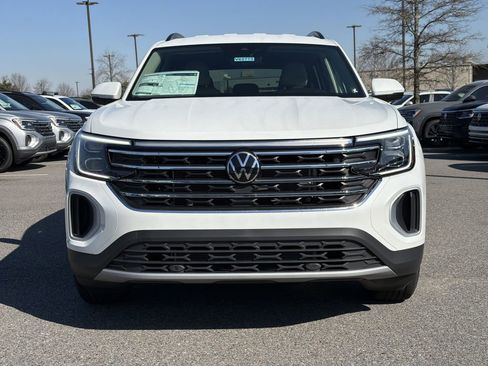 New 2026 Volkswagen Atlas SE image 8