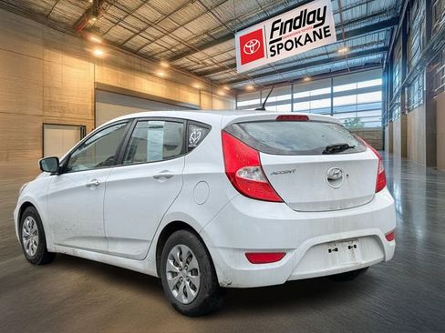 Used 2017 Hyundai Accent SE image 6