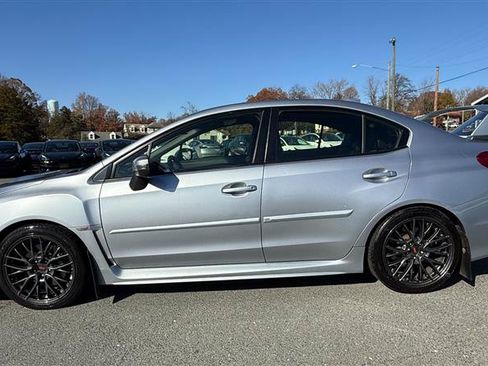 Used 2017 Subaru WRX STI AWD/4WD image 9
