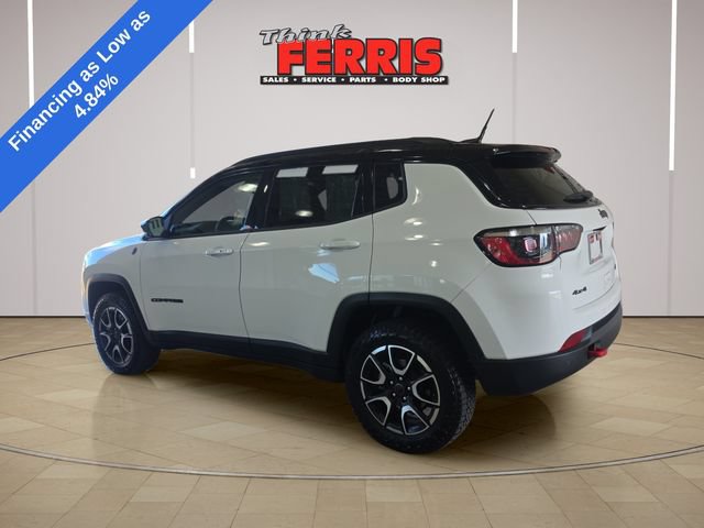 Used 2026 Jeep Compass Trailhawk AWD/4WD image 7