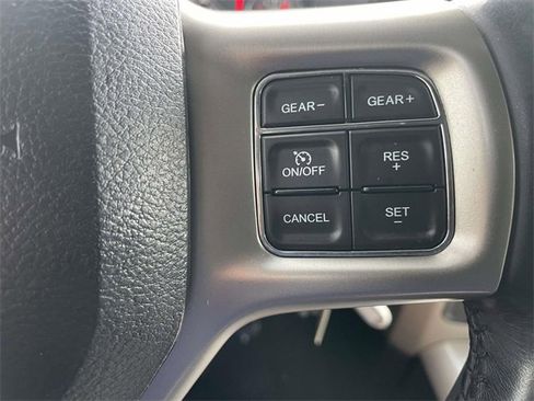 Used 2019 RAM 1500 Laramie image 16