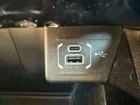 Used 2024 Jeep Compass Latitude w/ Altitude Special Edition image 27