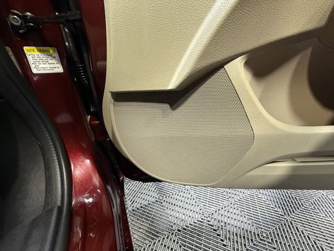 Used 2015 Honda Civic LX image 27