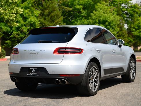 Used 2015 Porsche Macan S AWD/4WD image 3