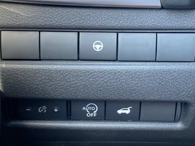 New 2026 Nissan Rogue Platinum AWD/4WD image 14