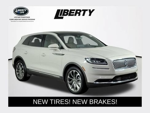Used 2022 Lincoln Nautilus Reserve AWD/4WD image 1