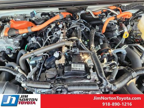 Used 2025 Toyota Land Cruiser 1958 image 31