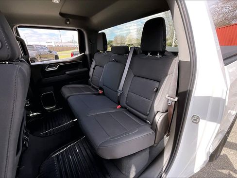 Certified 2023 GMC Sierra 1500 Elevation image 17