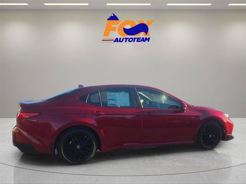 New 2026 Toyota Camry SE image 5