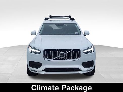 Certified 2021 Volvo XC90 T6 Momentum w/ Advanced Package image 3