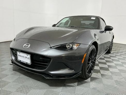 Used 2023 MAZDA MX-5 Miata Club w/ Brembo/BBS Recaro Package RWD image 2