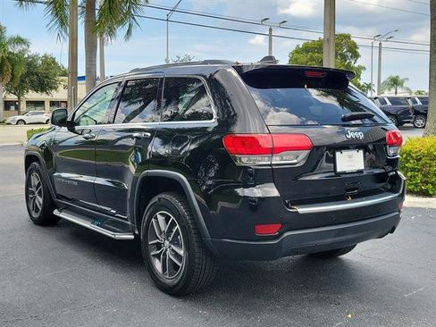 Used 2017 Jeep Grand Cherokee Limited RWD image 24