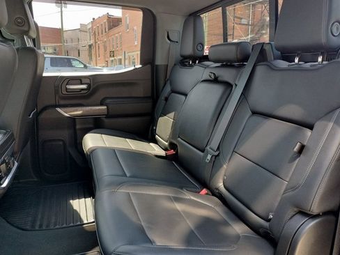 Used 2022 Chevrolet Silverado 1500 LTZ w/ Z71 Off-Road Package image 16