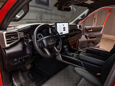 Used 2025 Toyota Tundra SR5 w/ Advanced Technology Package image 13