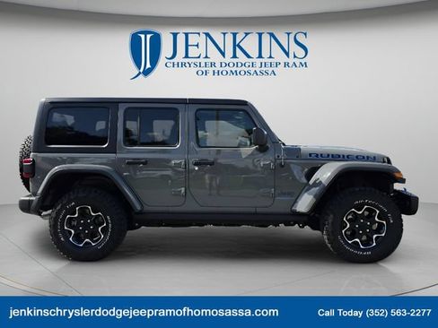 Used 2023 Jeep Wrangler Unlimited Rubicon 4xe w/ Steel Bumper Group AWD/4WD image 3