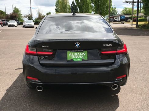 Used 2025 BMW 330i xDrive Sedan AWD/4WD image 5