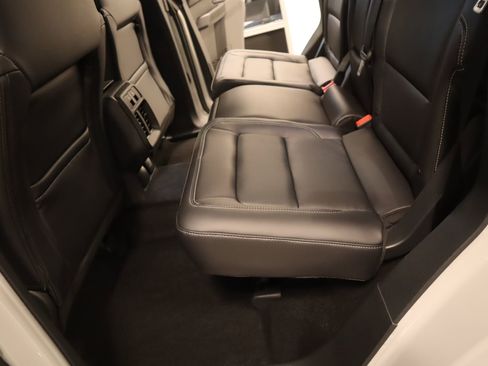 New 2026 Ford Bronco Outer Banks image 15