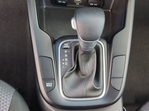 Used 2024 Kia Soul LX w/ Option Group 015 image 20