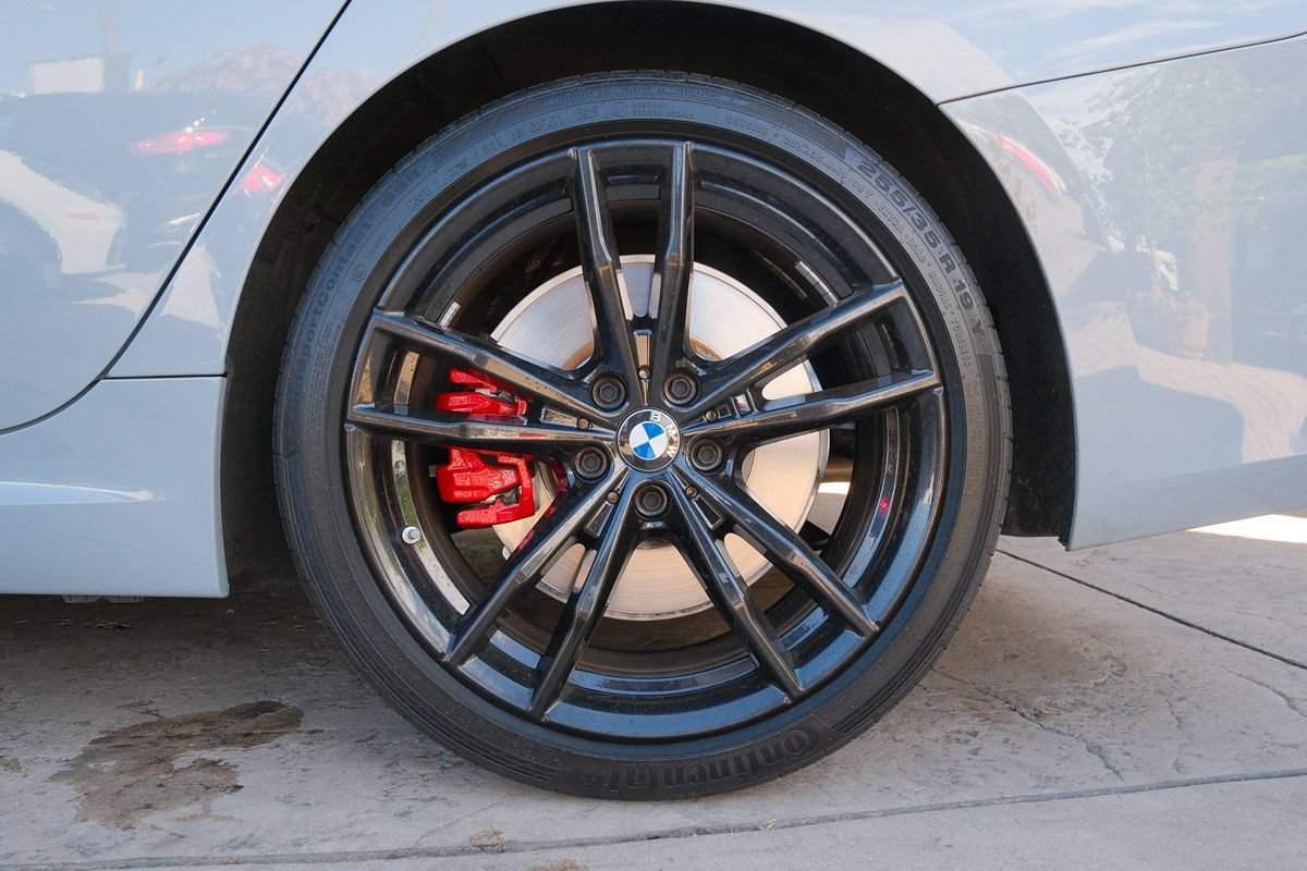 Used 2024 BMW 330i Sedan w/ M Sport Package RWD image 39