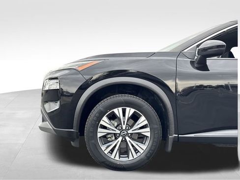 Used 2022 Nissan Rogue SV AWD/4WD image 29