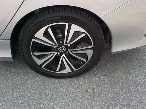 Used 2016 Honda Civic EX-L image 37