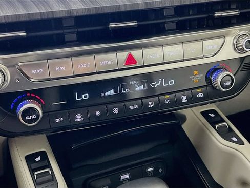 Used 2023 Kia Telluride SX Prestige AWD/4WD image 20