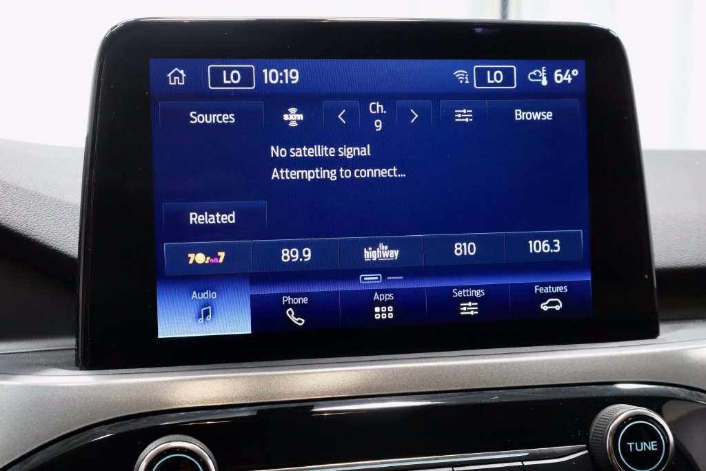 Used 2023 Ford Escape Active w/ Cold Weather Package FWD image 3