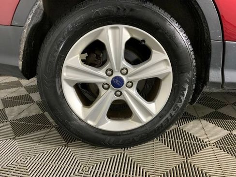 Used 2016 Ford Escape SE AWD/4WD image 10