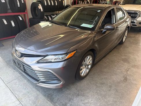 Used 2023 Toyota Camry LE w/ Protection Package (Q2) (TMS) FWD image 2