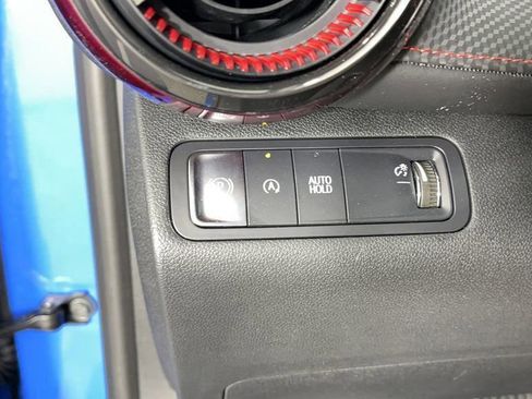 New 2025 Chevrolet Equinox RS image 29