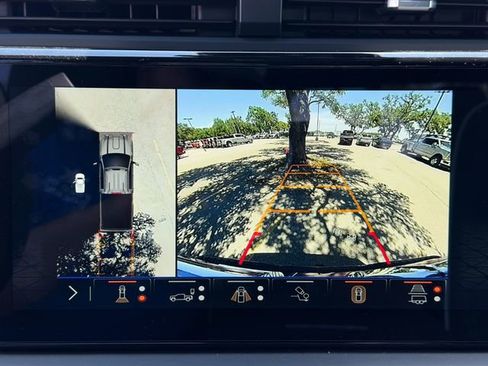 Used 2026 GMC Sierra 2500 AT4X AWD/4WD image 17