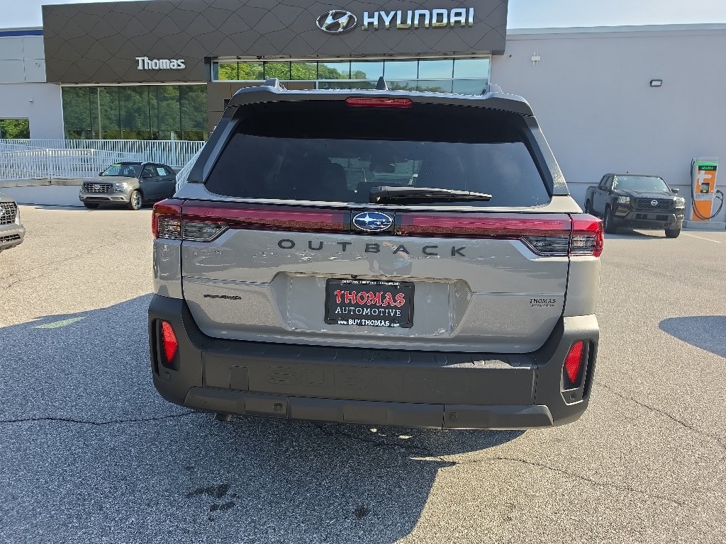 New 2026 Subaru Outback Limited AWD/4WD image 9