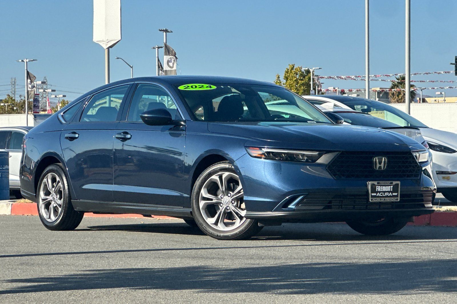 Used 2024 Honda Accord EX image 2