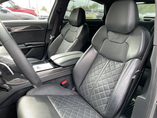 Used 2023 Audi S8 w/ S8 Executive Package AWD/4WD image 28