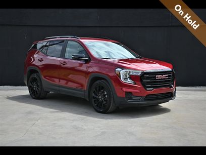 Used 2024 GMC Terrain SLE w/ Driver Convenience Package