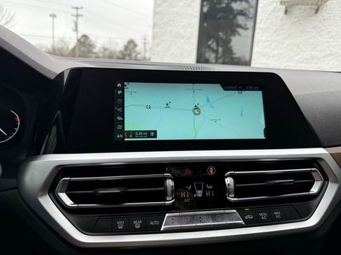 Used 2020 BMW 330i Sedan image 11