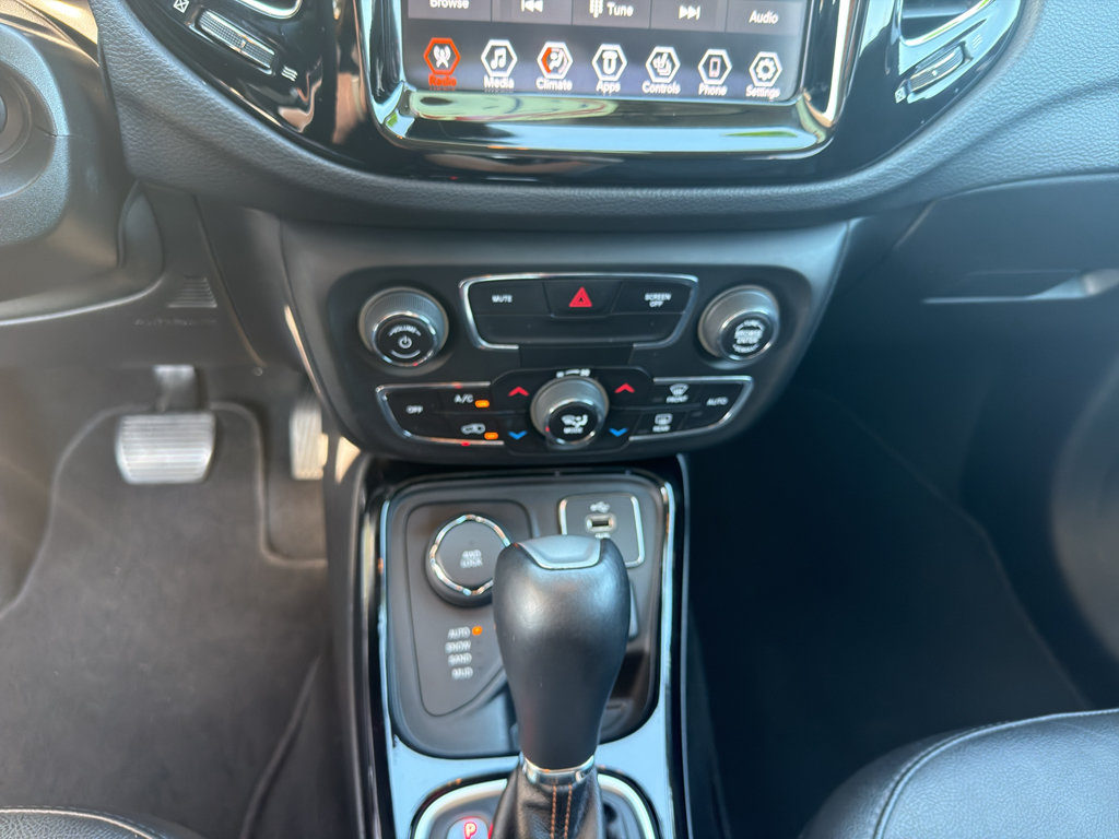 Used 2019 Jeep Compass Limited AWD/4WD image 13