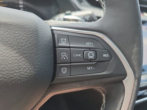 New 2026 Jeep Grand Cherokee L Limited AWD/4WD image 23