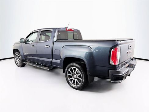 Used 2022 GMC Canyon Denali AWD/4WD image 9