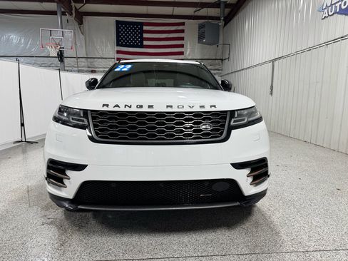 Used 2022 Land Rover Range Rover Velar R-Dynamic S image 4