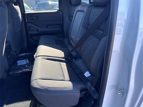 New 2026 Nissan Frontier SV w/ Tow Package image 15