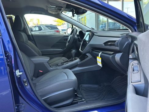 Used 2024 Subaru Crosstrek 2.0i Premium AWD/4WD image 13