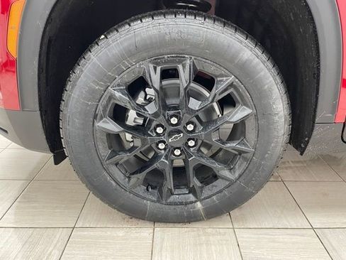 New 2026 Chevrolet Traverse LT w/ Midnight/Sport Edition image 7