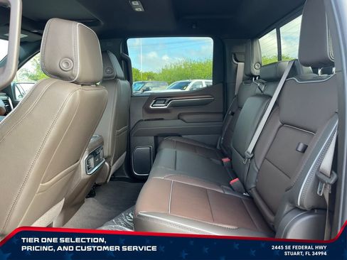 New 2026 GMC Sierra 1500 Denali w/ Denali Reserve Package AWD/4WD image 11