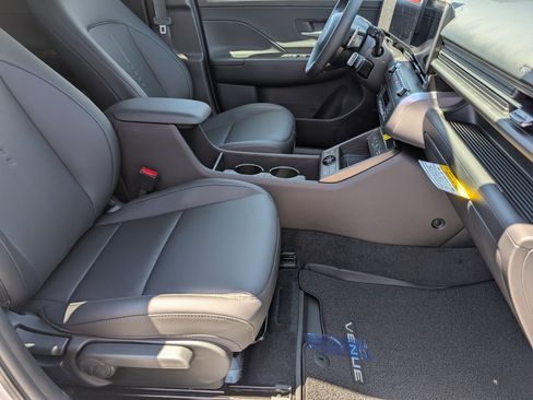 New 2026 Hyundai Kona Limited image 29