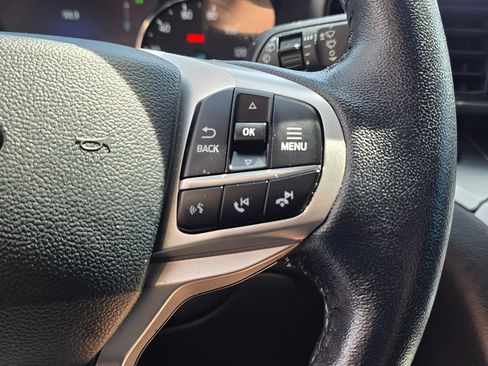 Used 2021 Ford Explorer XLT RWD image 37